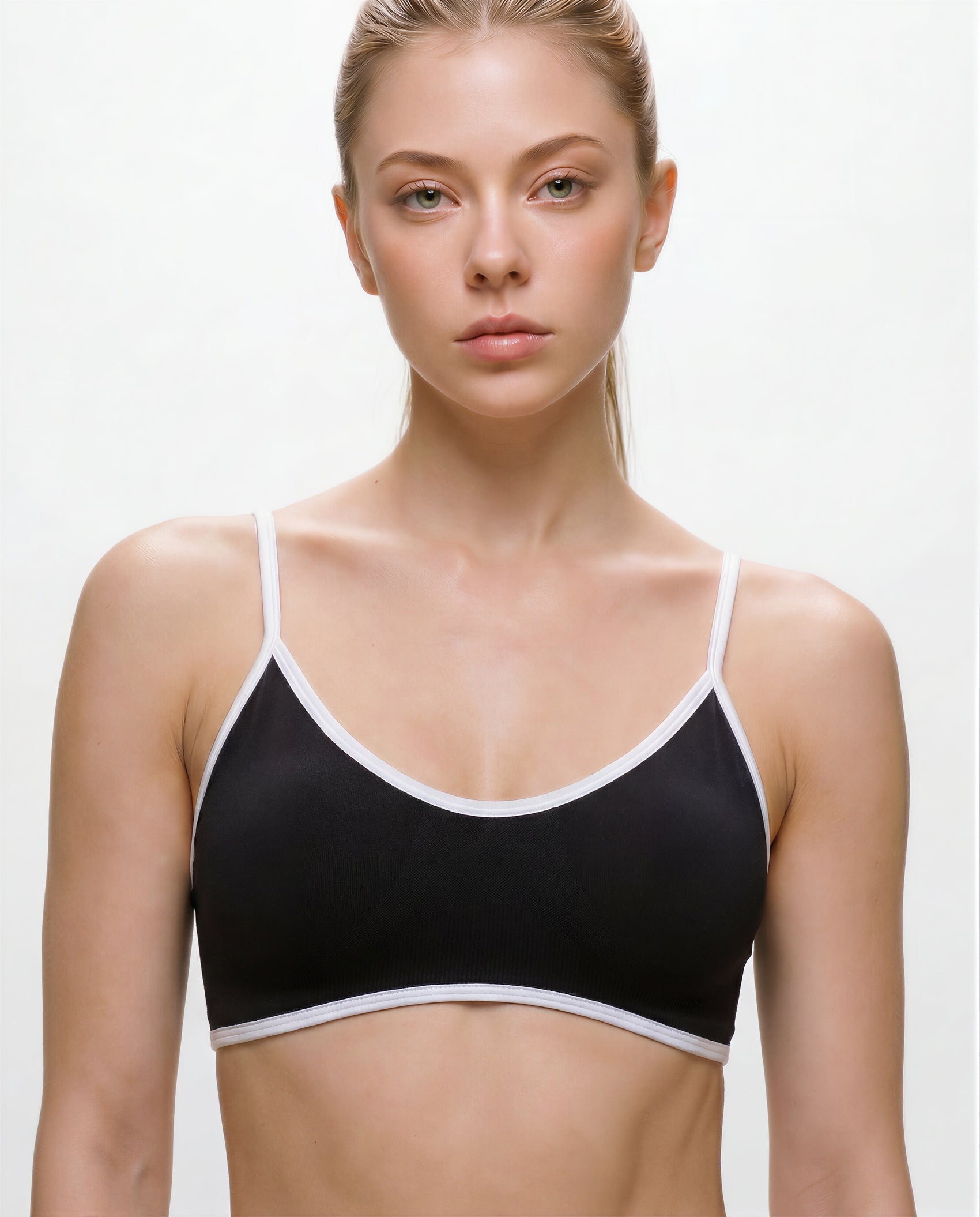 Sculpt Trim Sports Top J105