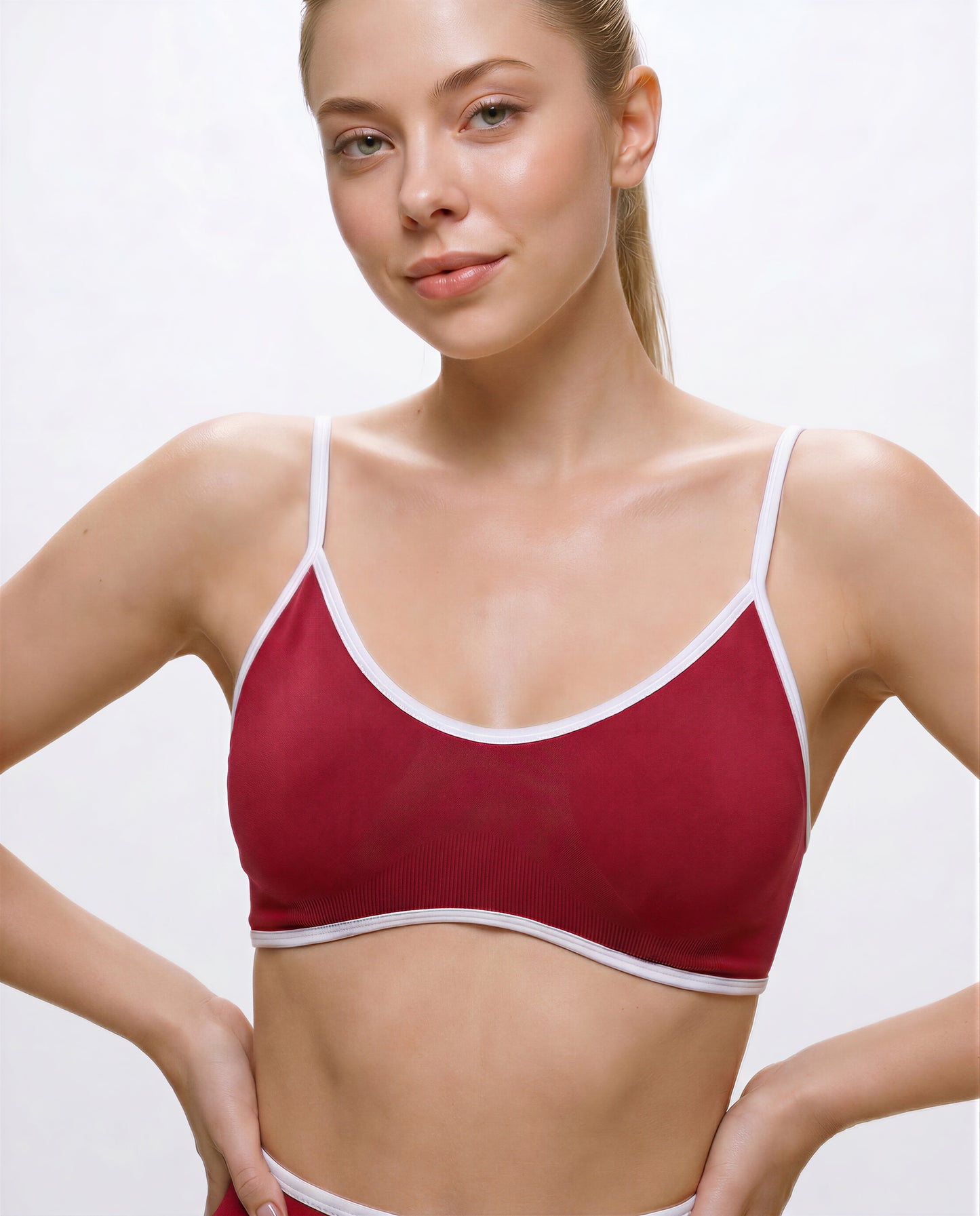 Sculpt Trim Sports Top J105