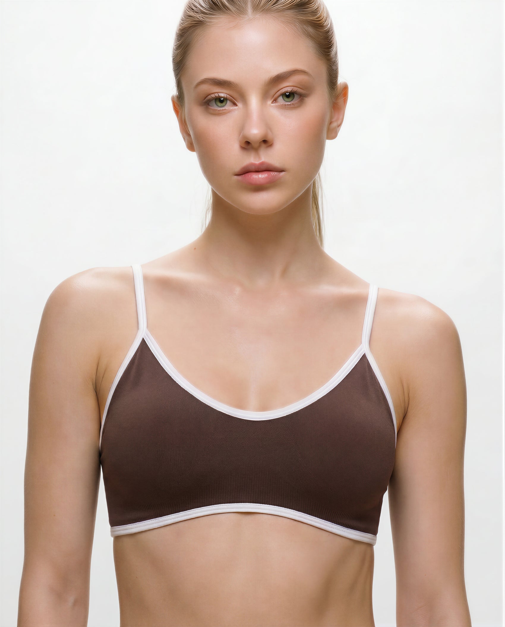 Sculpt Trim Sports Top J105