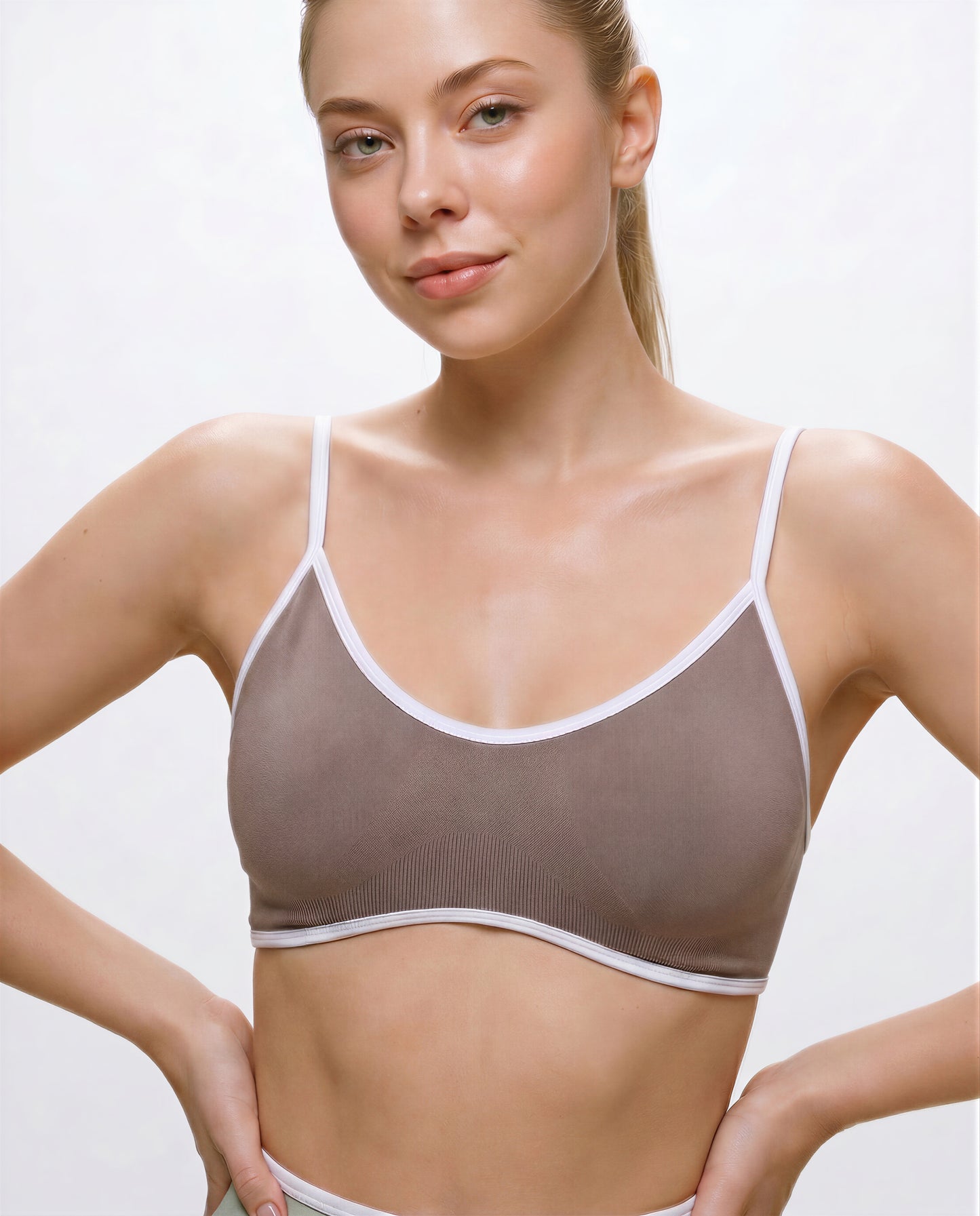 Sculpt Trim Sports Top J105