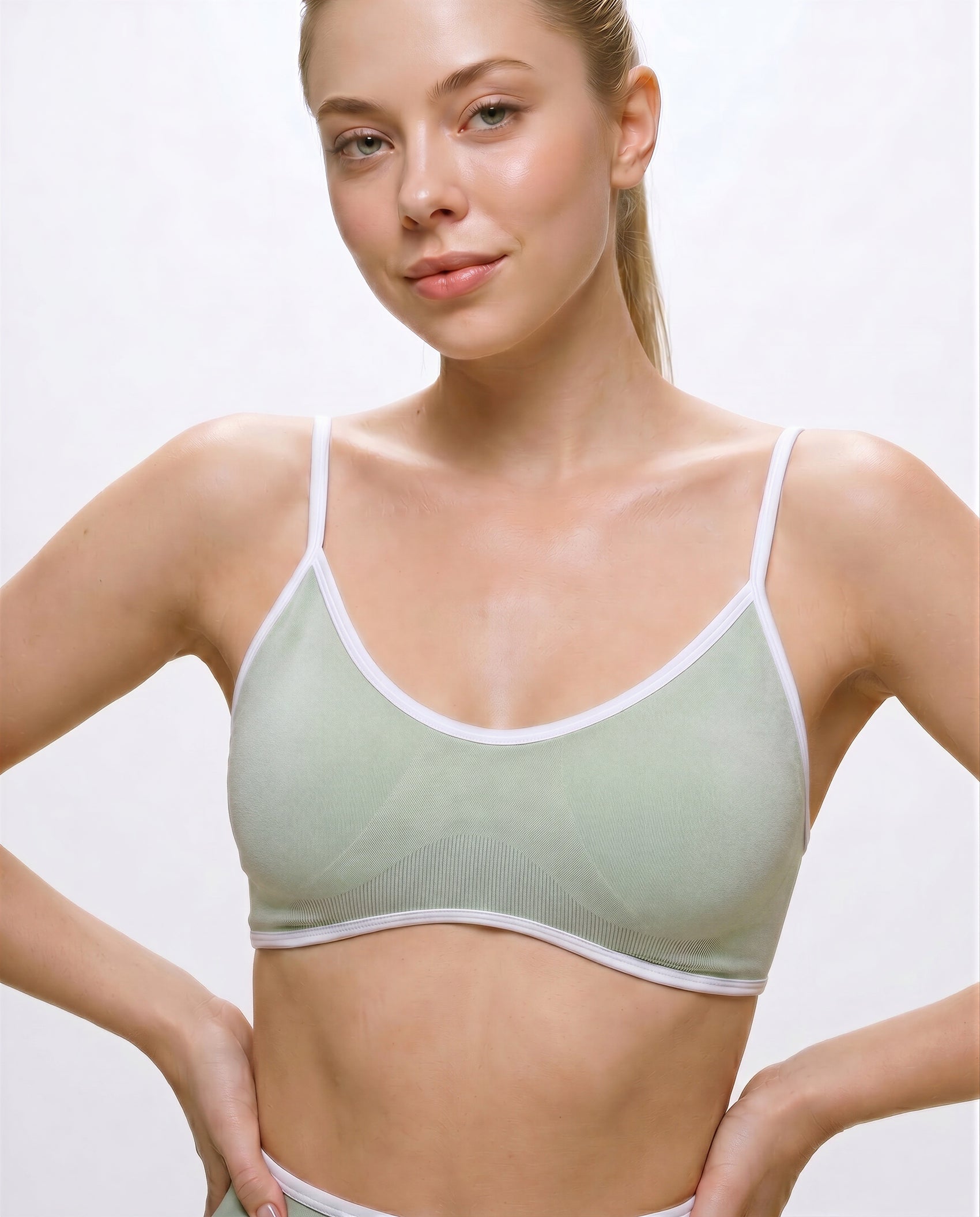 Sculpt Trim Sports Top J105